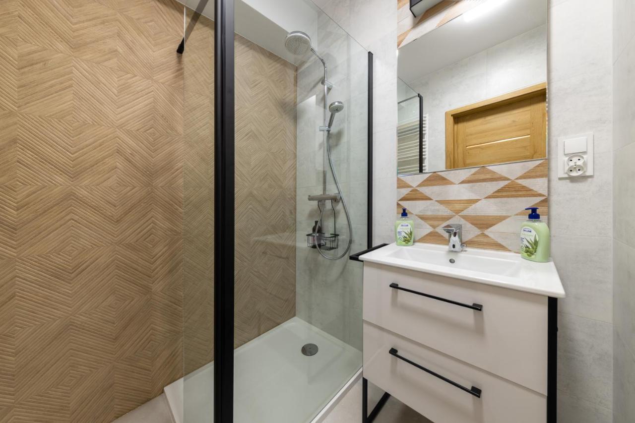 Apartament Luxury Two-Bedroom Białystok Esterno foto