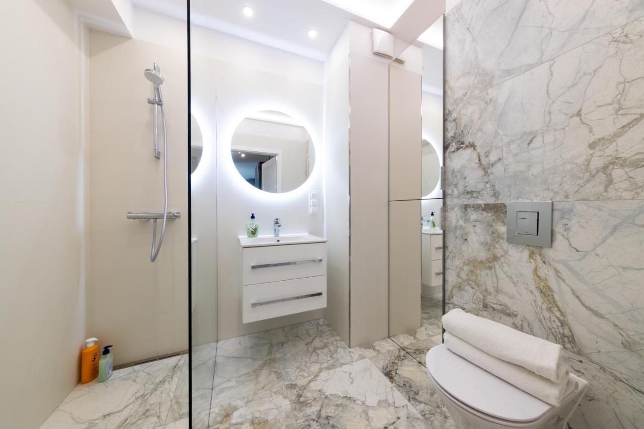 Apartament Luxury Two-Bedroom Białystok Esterno foto