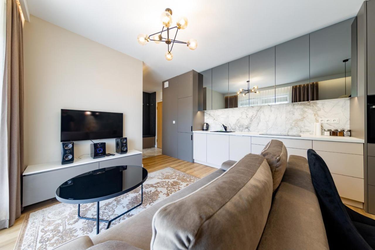 Apartament Luxury Two-Bedroom Białystok Esterno foto
