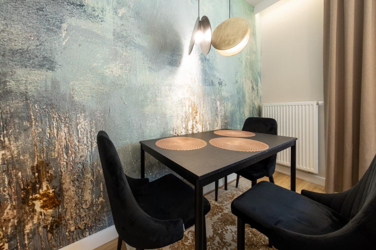 Apartament Luxury Two-Bedroom Białystok Esterno foto
