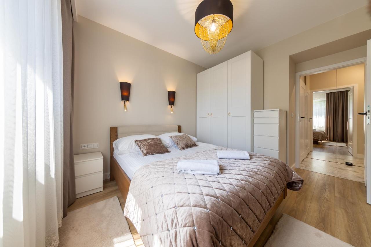 Apartament Luxury Two-Bedroom Białystok Esterno foto